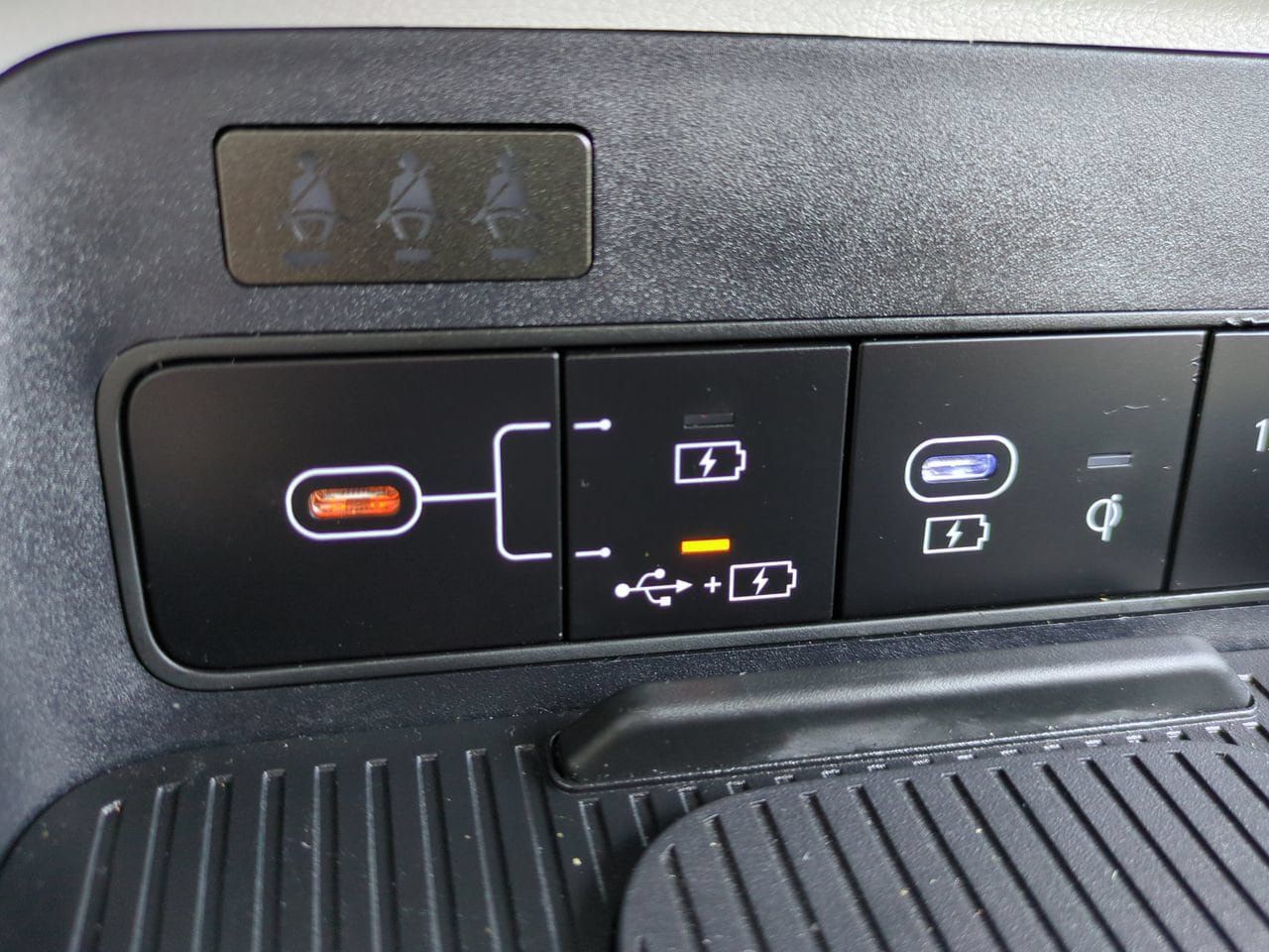 Used 2026 Hyundai Kona SEL Sport FWD image 21
