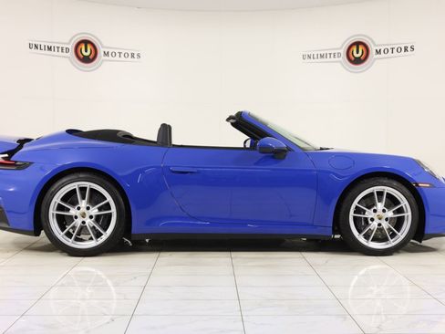 Used 2026 Porsche 911 Carrera image 2