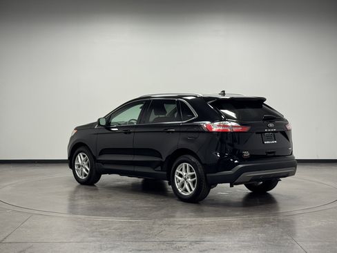Used 2022 Ford Edge SEL w/ Convenience Package image 6