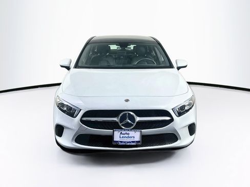 Used 2019 Mercedes-Benz A 220 4MATIC image 2