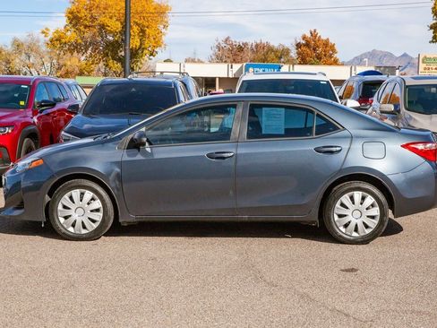 Used 2018 Toyota Corolla LE image 8