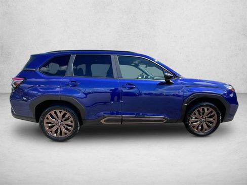 Used 2025 Subaru Forester Sport AWD/4WD image 5