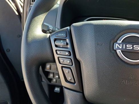 Used 2023 Nissan Frontier SV w/ Midnight Edition Package image 20