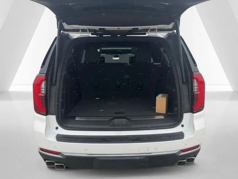 New 2026 GMC Yukon XL AT4 w/ AT4 Premium Plus Package image 29