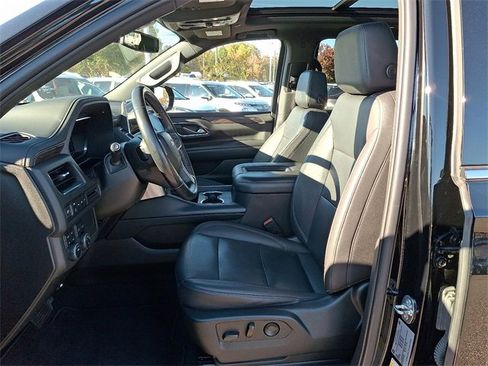 Used 2022 Chevrolet Tahoe LT image 11