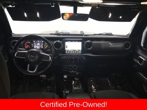 Certified 2020 Jeep Gladiator Overland image 25