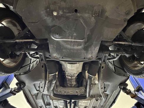 Used 2012 Dodge Challenger R/T RWD image 23