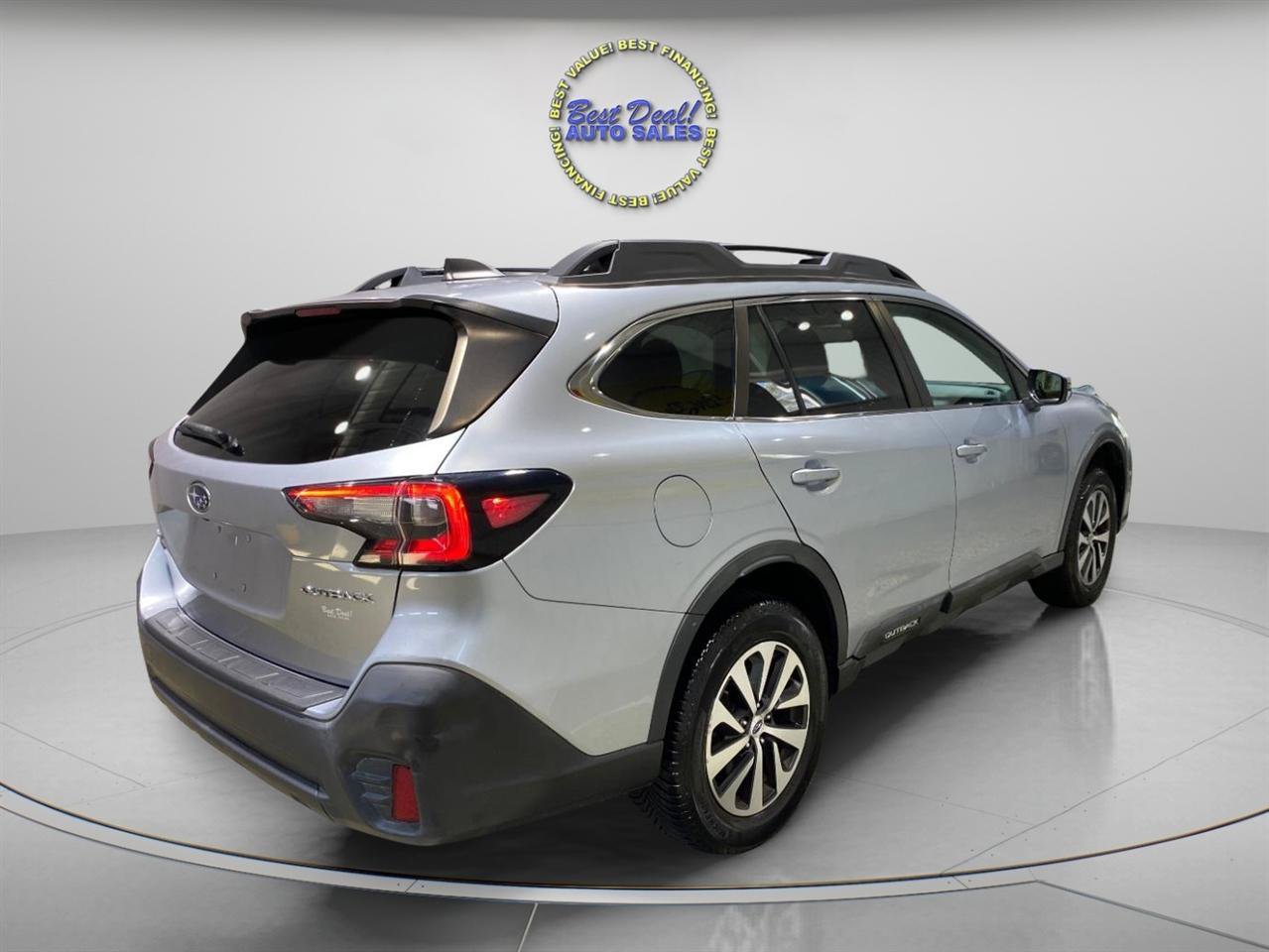 Used 2020 Subaru Outback Premium w/ Popular Package #1 AWD/4WD image 5