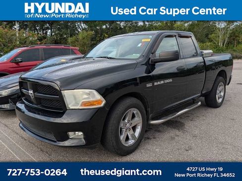 Used 2012 RAM 1500 Express RWD image 1