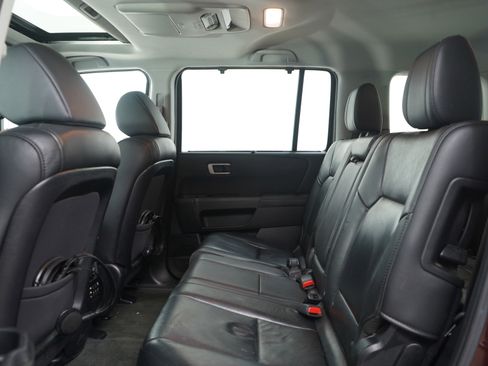 Used 2015 Honda Pilot Touring image 21