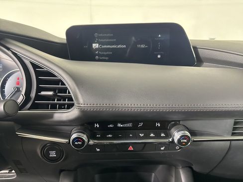 Used 2025 MAZDA MAZDA3 s image 16