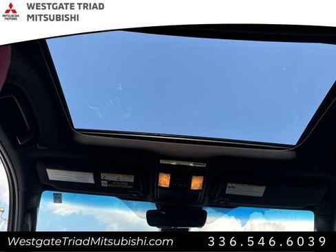 Used 2023 Lexus GX 460 Premium w/ Premium Package image 12