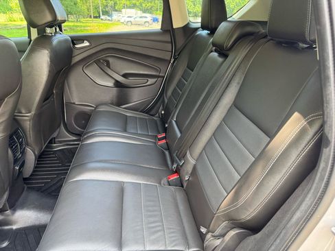 Used 2015 Ford Escape Titanium AWD/4WD image 39