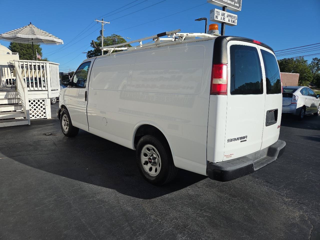 Used 2014 GMC Savana 1500 RWD image 6