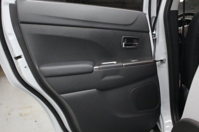 New 2026 Mitsubishi Outlander Sport SE AWD/4WD image 26