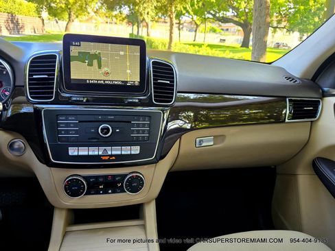 Used 2018 Mercedes-Benz GLE 350 4MATIC w/ Premium 1 Package image 34