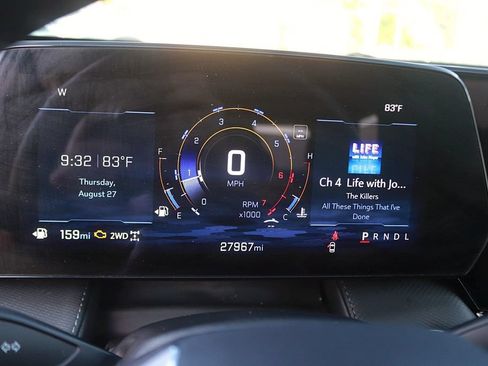 Used 2025 Chevrolet Equinox LT AWD/4WD image 17