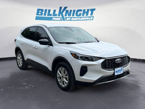 Used 2026 Ford Escape Active AWD/4WD image 7