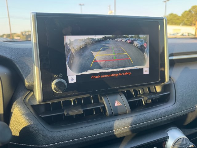 Used 2023 Toyota RAV4 XLE w/ Convenience Package FWD image 17