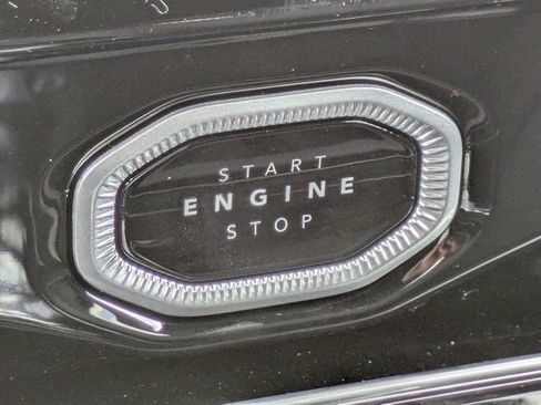 New 2026 Jeep Grand Cherokee Limited w/ Limited Altitude Package RWD image 31