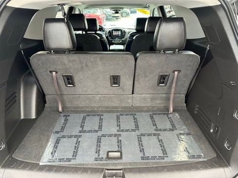 Used 2019 Chevrolet Traverse RS image 22
