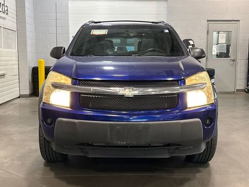 Used 2005 Chevrolet Equinox LT AWD/4WD image 2