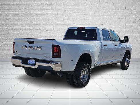 New 2025 RAM 3500 Big Horn image 4