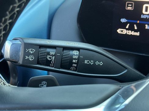 Used 2024 Chevrolet Equinox EV LT FWD image 35