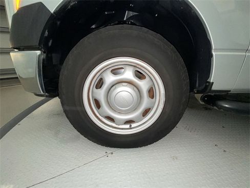 Used 2013 Ford F150 XL w/ Mid Equipment Group image 10