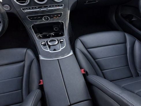 Used 2019 Mercedes-Benz C 300 Sedan image 19