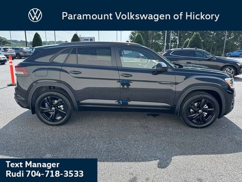 New 2026 Volkswagen Atlas Cross Sport SEL R-Line AWD/4WD image 9