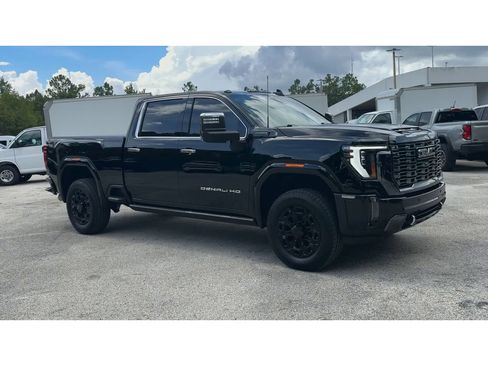 Certified 2024 GMC Sierra 2500 Denali Ultimate AWD/4WD image 2