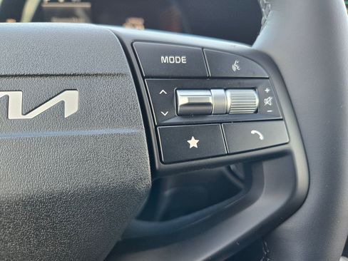 New 2026 Kia Sportage EX FWD image 28