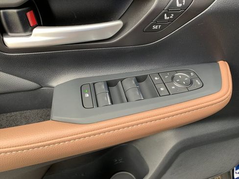 New 2026 Toyota Grand Highlander AWD image 12