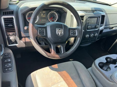 Used 2016 RAM 1500 Classic SLT RWD image 25