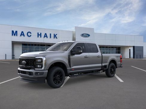 New 2026 Ford F250 Lariat w/ Black Appearance Package AWD/4WD image 1