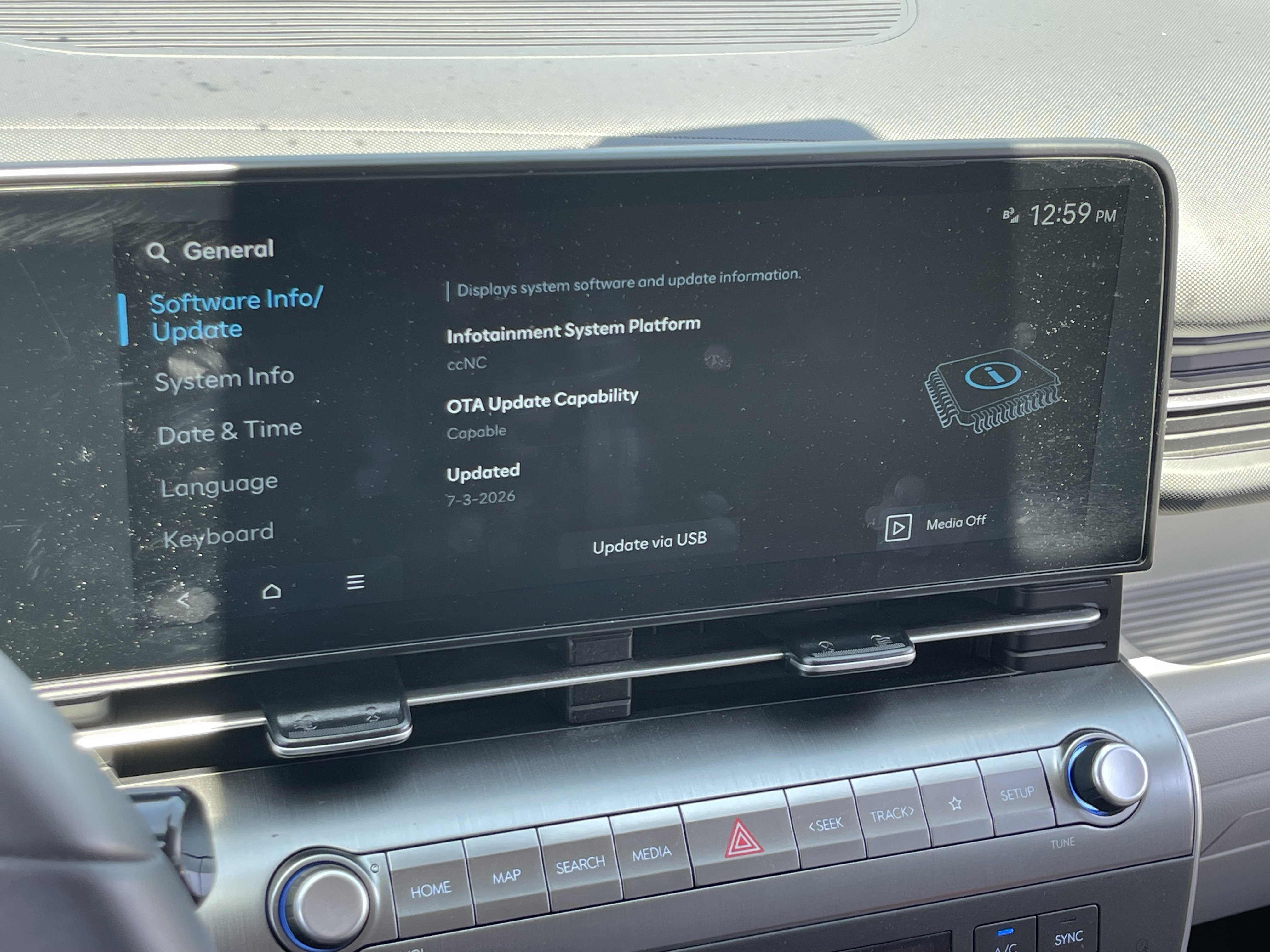Used 2025 Hyundai Kona SEL FWD image 29
