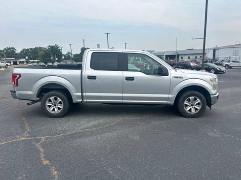 Used 2017 Ford F150 XLT RWD image 5