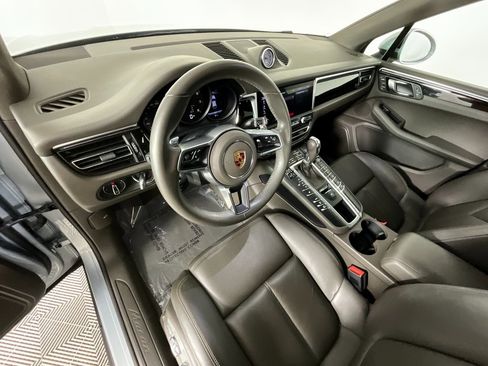 Used 2020 Porsche Macan image 15