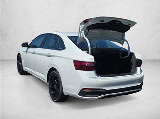 New 2026 Volkswagen Jetta SE FWD video 3