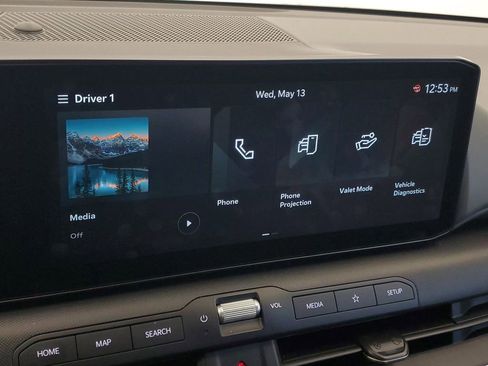 Used 2025 Kia K4 FWD image 18