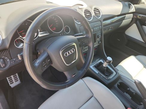 Used 2008 Audi RS 4 Cabriolet AWD/4WD image 4