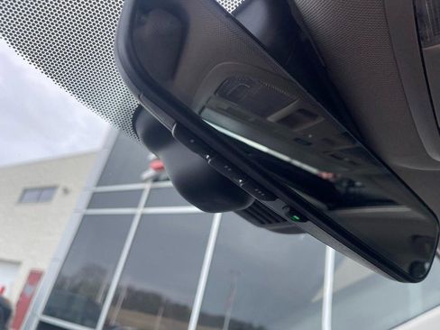 Used 2021 Honda Accord Touring image 37