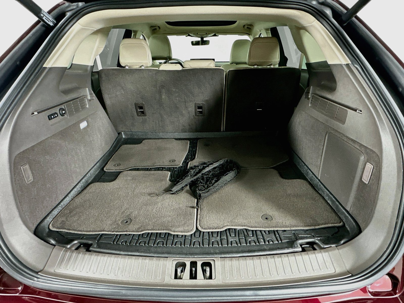 Used 2021 Lincoln Nautilus Reserve AWD/4WD image 38