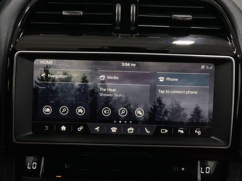 Used 2020 Jaguar F-PACE Checkered Flag image 25