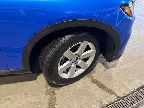 Used 2025 Honda Prologue EX image 33