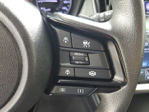 Used 2024 Subaru Crosstrek 2.0i Premium AWD/4WD image 23