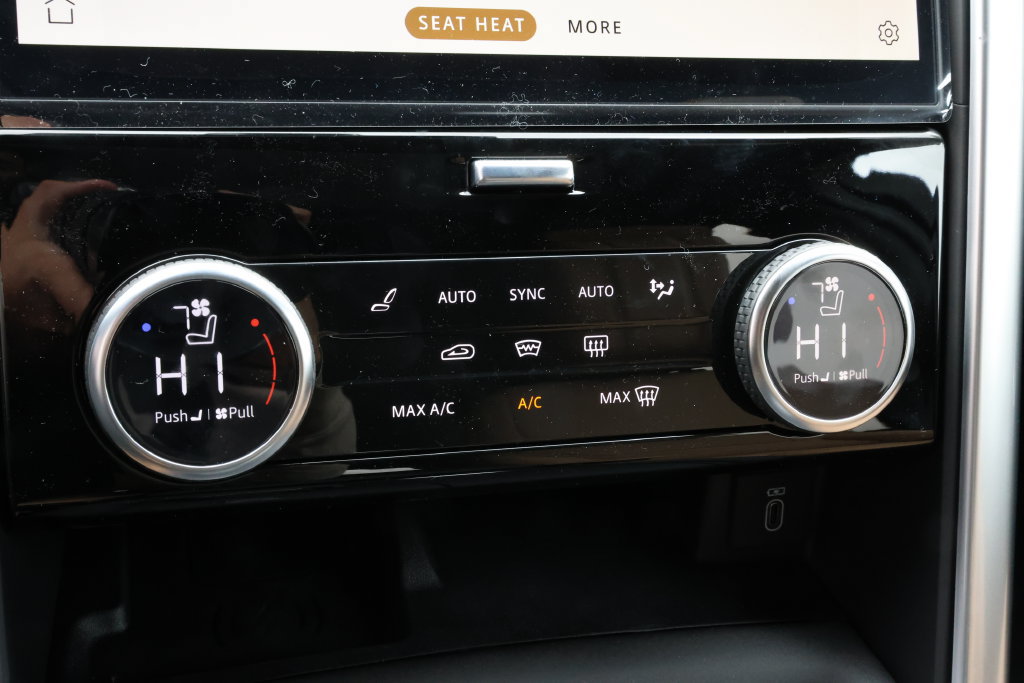New 2026 Land Rover Discovery Dynamic SE AWD/4WD image 30