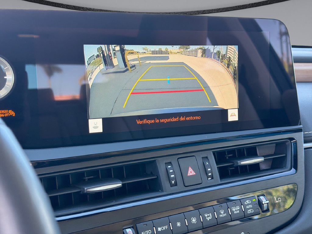 Certified 2025 Lexus ES 300h w/ Premium Package FWD image 24
