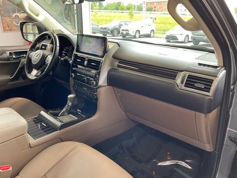 Used 2022 Lexus GX 460 Premium AWD/4WD image 19
